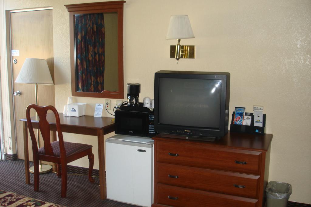 Quality Inn Gastonia Exterior photo
